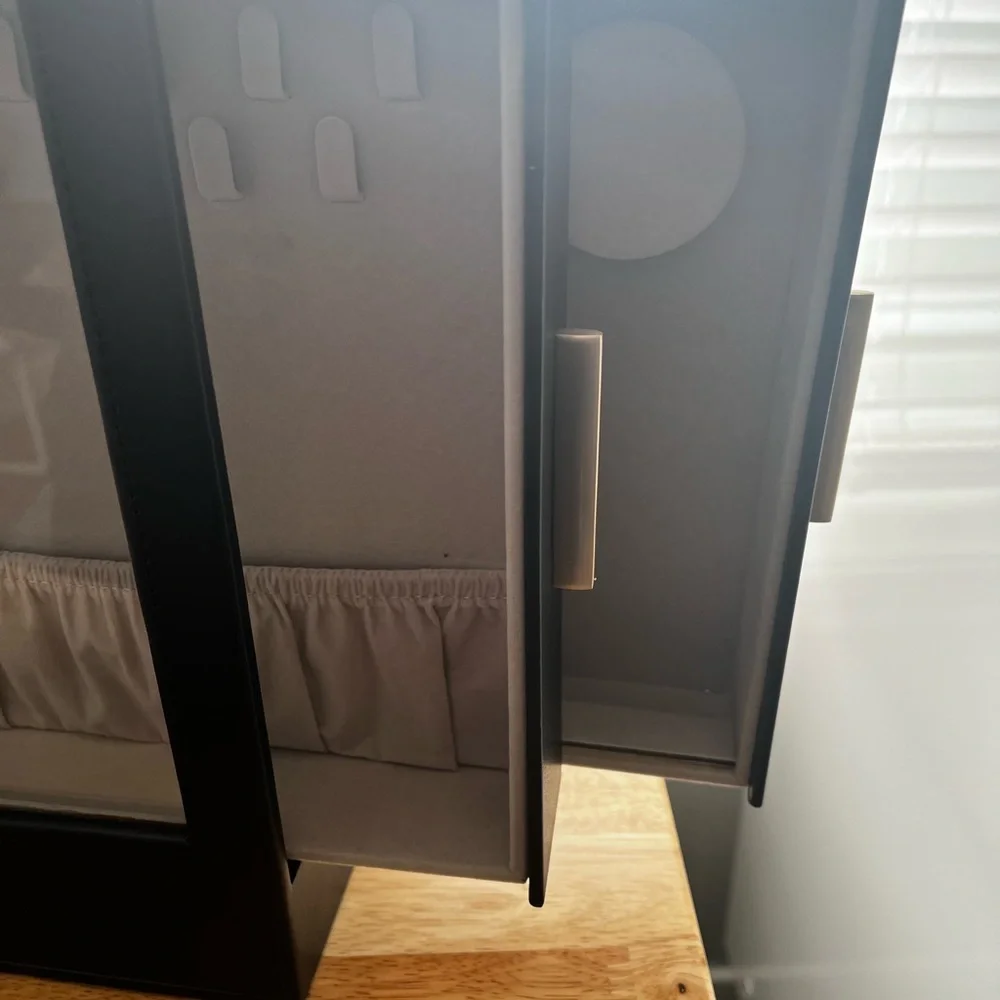 5-Layer Jewelry Box with Large Mirror, Modern Jewelry Organizer with 3 Side Draw - Picture 8 of 9